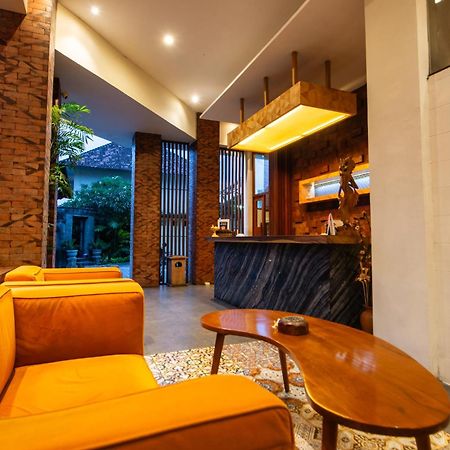 Bali Ayu Hotel & Villas Кута Екстериор снимка