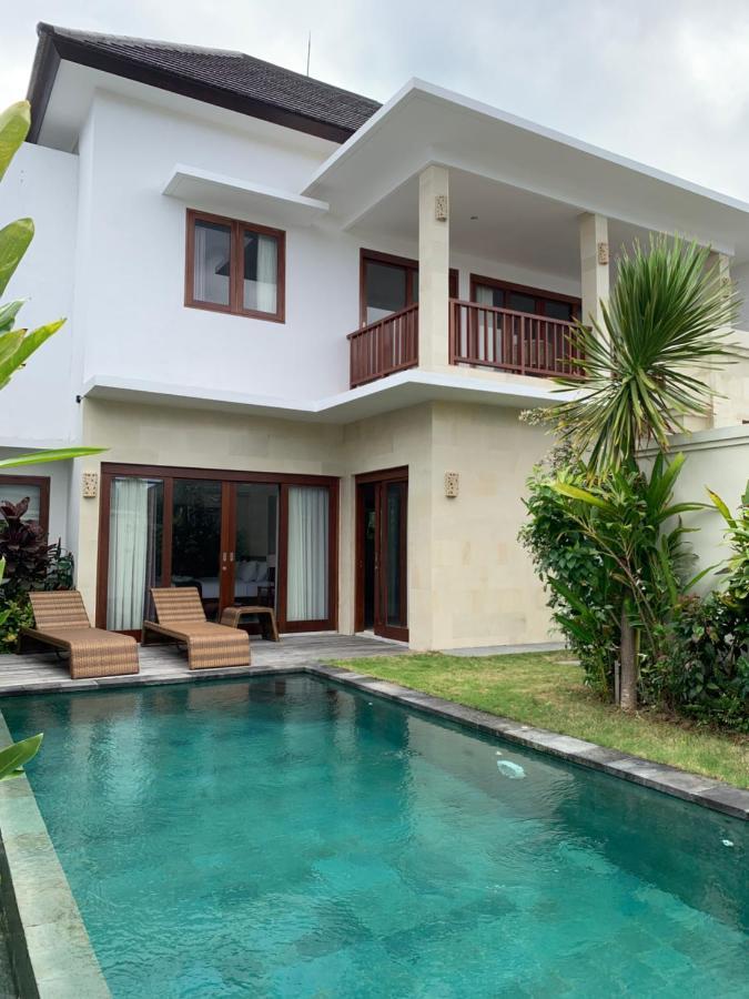 Bali Ayu Hotel & Villas Кута Екстериор снимка