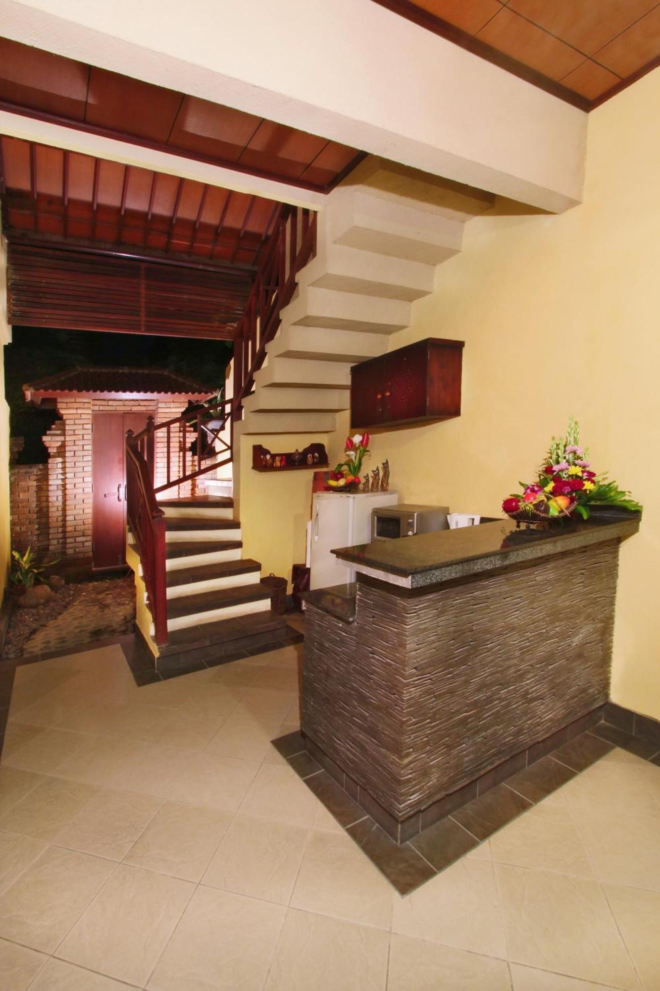 Bali Ayu Hotel & Villas Кута Екстериор снимка
