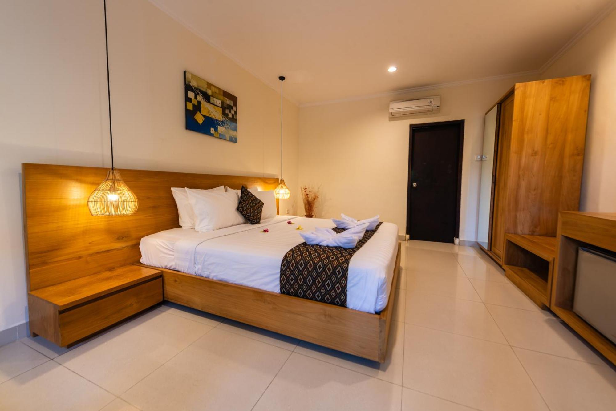 Bali Ayu Hotel & Villas Кута Екстериор снимка
