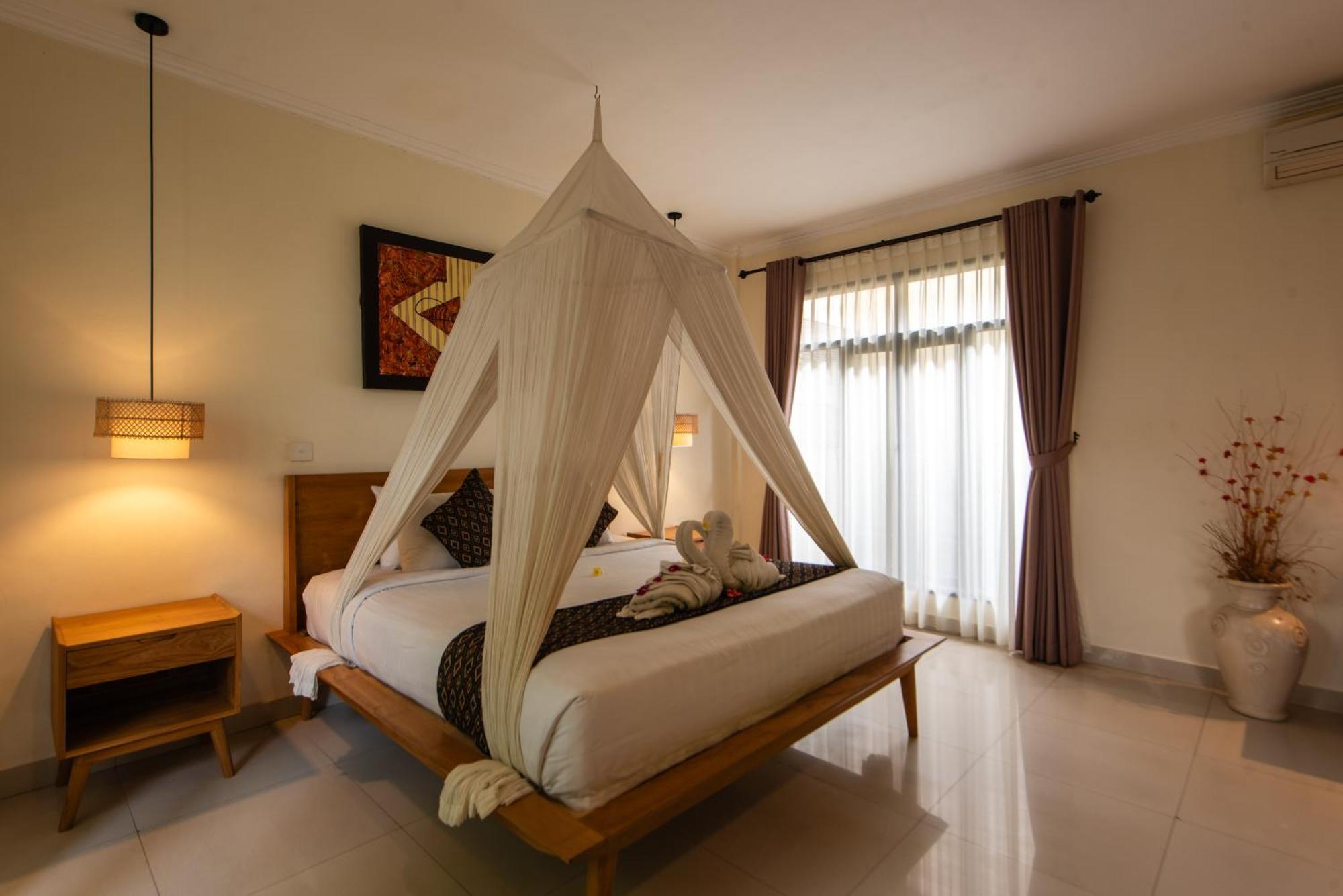 Bali Ayu Hotel & Villas Кута Екстериор снимка